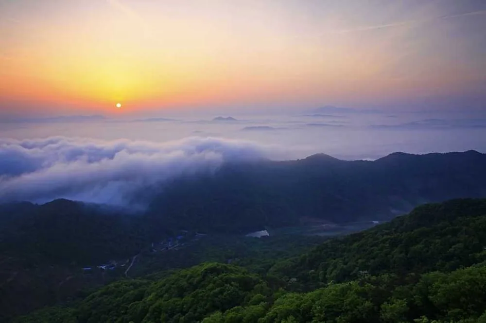 불갑산에서-바라본-구름-위-일출