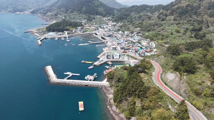 사량도-가오치항-전경