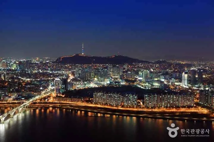 서울의-야경이-화려하게-빛난다.