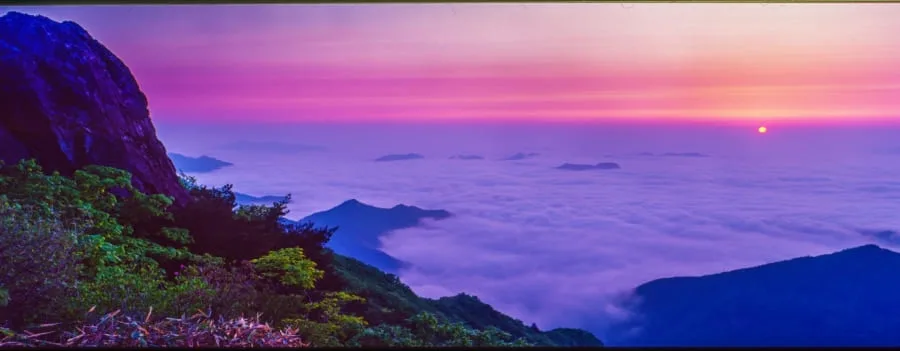 운장산에서-바라본-운해-속-일출