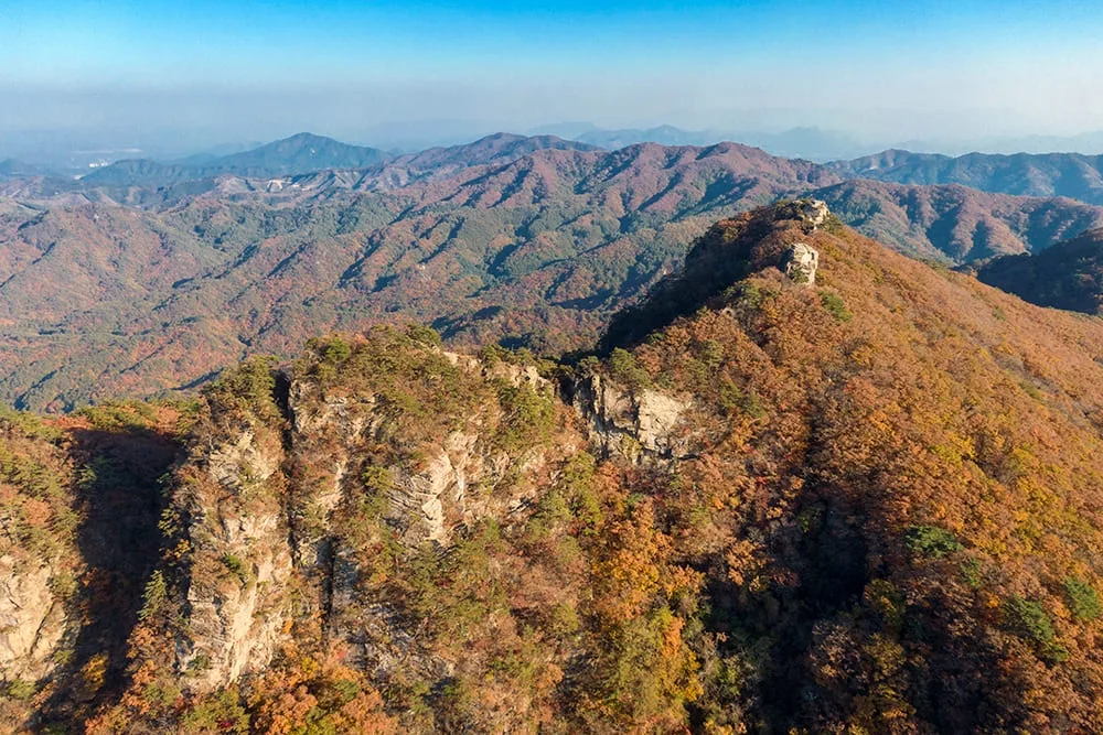 원주-감악산에-단풍이-가득하다.