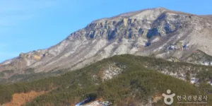 적상산-산등성이