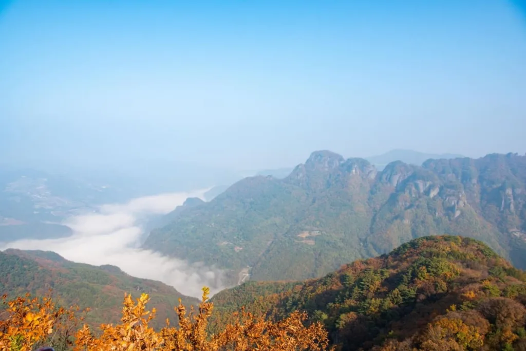 축융봉에서-바라본-청량산의-모습