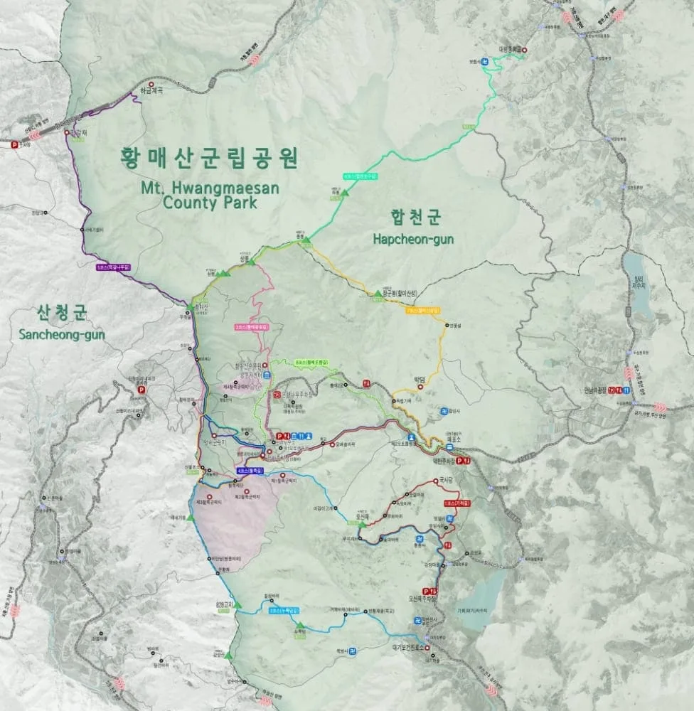 황매산-등산코스-및-주요-기점이-지도에-그려져-있다.